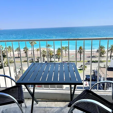 Apartment Spacious 2p Terrace With Sea View