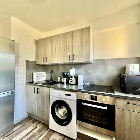 Lejlighed Spacious 2p Terrace With Sea View *